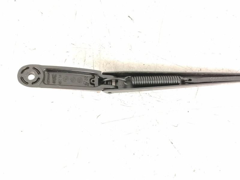 Recambio de brazo limpia delantero derecho para seat ibiza (kj1) fr ib referencia OEM IAM 6F1955410AVZ1  