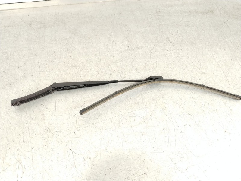 Recambio de brazo limpia delantero izquierdo para seat ibiza (kj1) fr ib referencia OEM IAM 6F1955409VZ1  