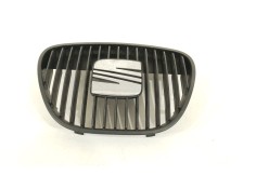 Recambio de rejilla delantera para seat ibiza iii (6l1) 1.9 tdi referencia OEM IAM 6L0853651 6L0853654 