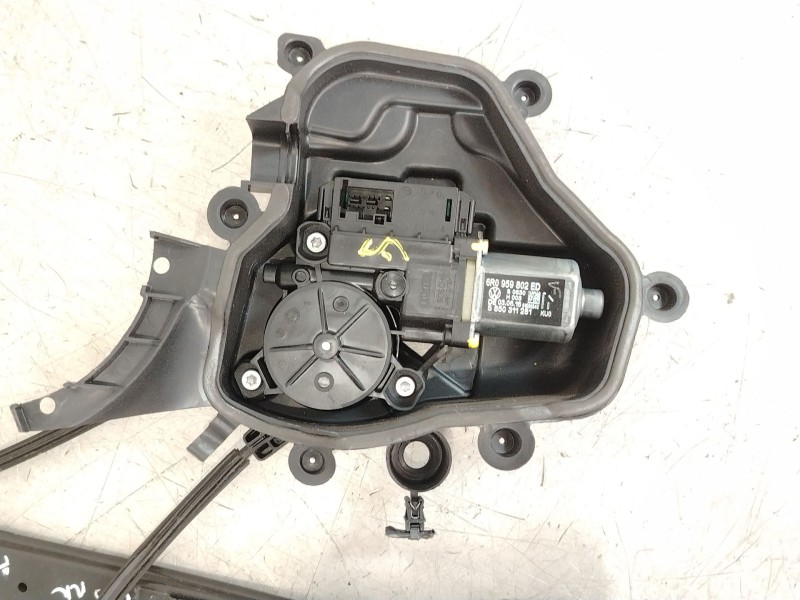 Recambio de elevalunas delantero derecho para seat ibiza iv (6j5, 6p1) 1.2 tsi referencia OEM IAM 6J4837402AK 6R0959802ED 