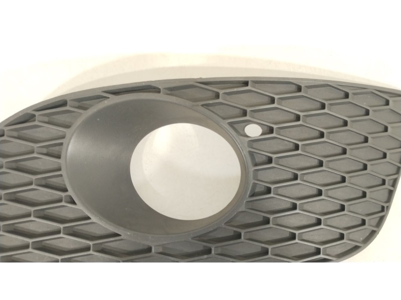 Recambio de rejilla paragolpes izquierda para seat leon (1p1) 1.6 tdi referencia OEM IAM 1P0853665G 14884SG4 