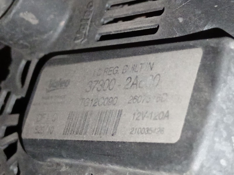 Recambio de alternador para kia cee´d sw (ed) 1.6 crdi 115 referencia OEM IAM 373002A800  TG12C090