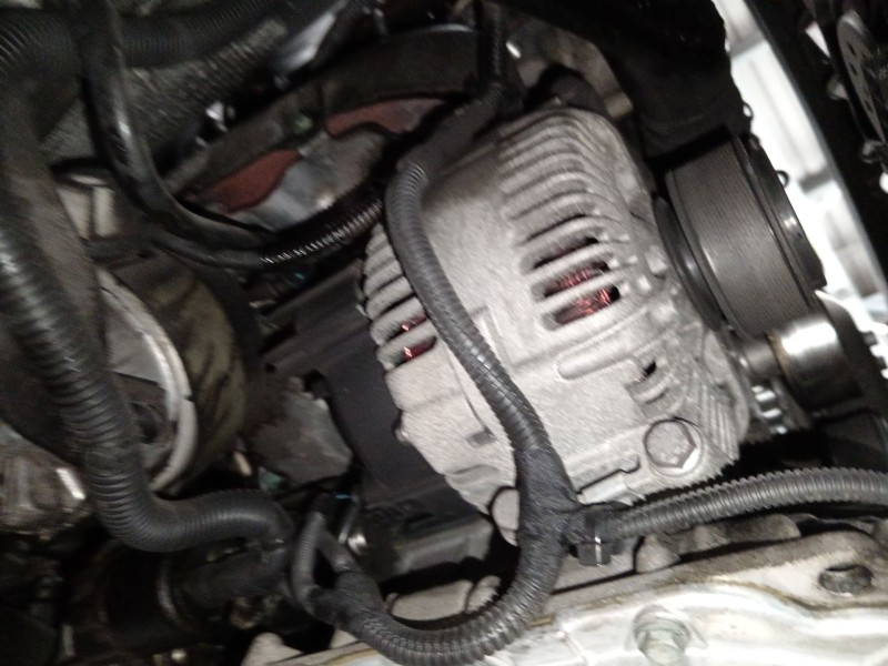 Recambio de alternador para audi a6 c6 (4f2) 3.2 fsi referencia OEM IAM 06E903016G  