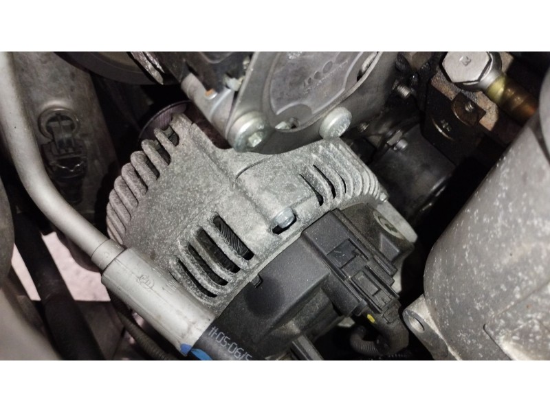 Recambio de alternador para bmw 5 (e60) 530 d referencia OEM IAM PO026311 12317799204 