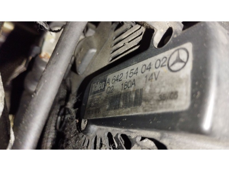 Recambio de alternador para mercedes-benz clk (c209) clk 320 (209.365) referencia OEM IAM A6421540402  
