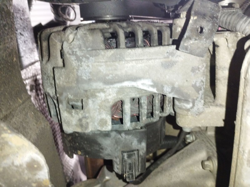 Recambio de alternador para mercedes-benz clk (c209) clk 240 (209.361) referencia OEM IAM   