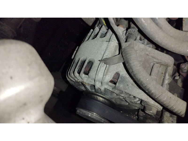 Recambio de alternador para kia cee´d hatchback (ed) 1.6 crdi 90 referencia OEM IAM 373002A600 TG12C090 