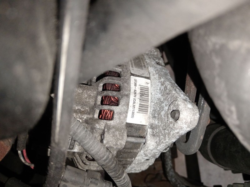Recambio de alternador para hyundai terracan (hp) 2.5 tci referencia OEM IAM 3730042870  