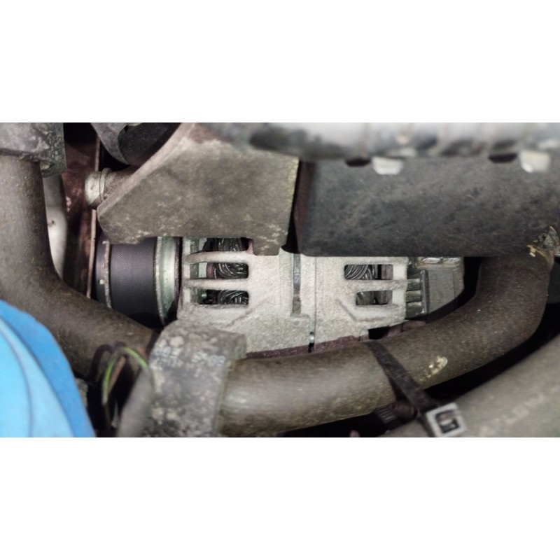 Recambio de alternador para volkswagen polo v (6r1, 6c1) 1.6 tdi referencia OEM IAM P0679427 06F903023F F00M145315