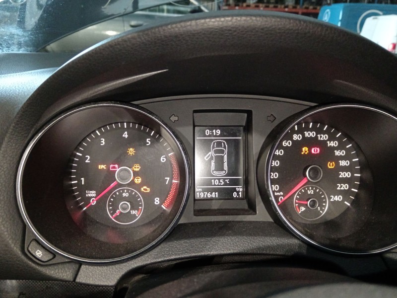 Recambio de cuadro instrumentos para volkswagen golf vi (5k1) 1.4 tsi referencia OEM IAM 5K0920870B  