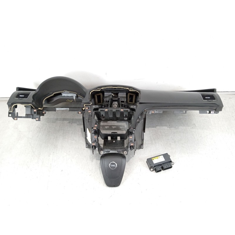 Recambio de kit airbag para opel insignia a (g09) 2.0 cdti (68) referencia OEM IAM 13275639 13270401 13503645