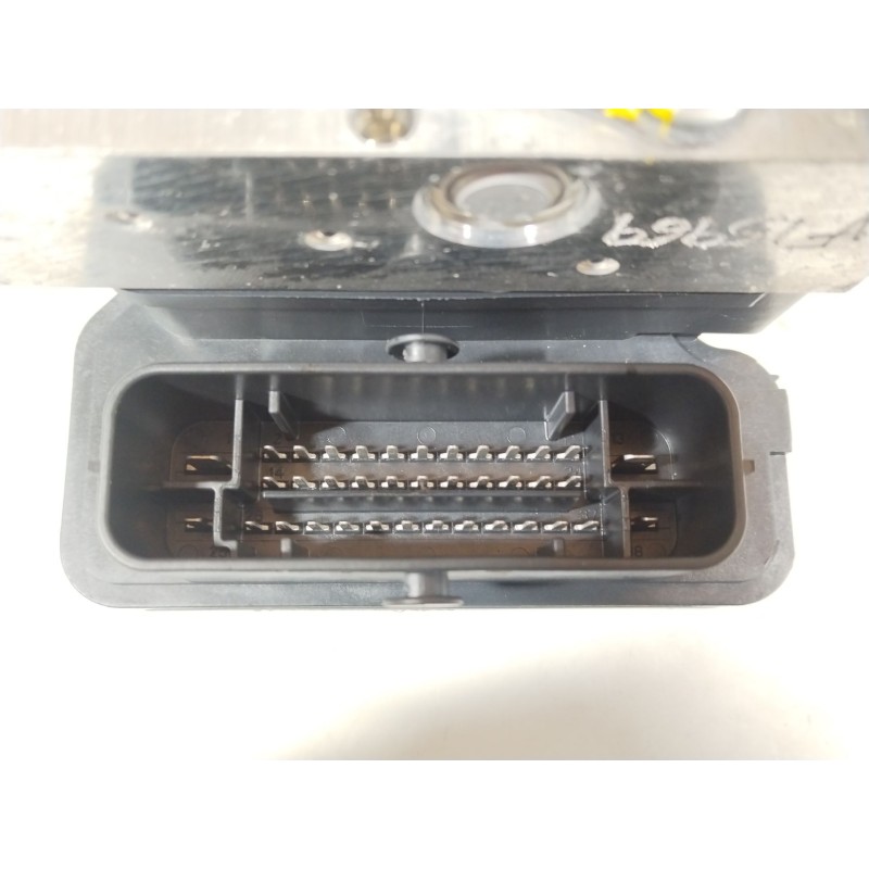 Recambio de abs para citroën c3 iii (sx) 1.2 puretech 82 referencia OEM IAM 9830317080 39181765 0265956240