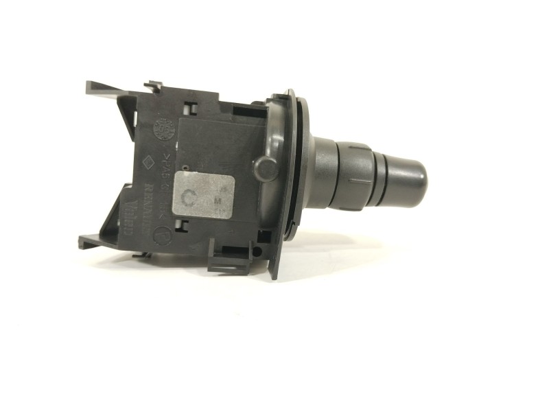 Recambio de mando luces para renault scénic ii (jm0/1_) 1.5 dci (jm1e, jm16) referencia OEM IAM 7701057568  