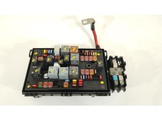 Recambio de caja reles / fusibles para opel zafira tourer c (p12) 1.6 cdti (75) referencia OEM IAM 13368646 1110133AB C11000139