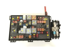 Recambio de caja reles / fusibles para opel zafira tourer c (p12) 1.6 cdti (75) referencia OEM IAM 13368646 1110133AB C11000139 2