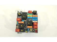 Recambio de caja reles / fusibles para alfa romeo giulietta (940_) 1.6 jtdm (940fxd1a) referencia OEM IAM 51867698 50522117 