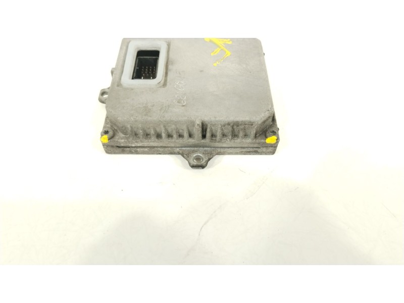 Recambio de centralita faros xenon para peugeot 407 (6d_) 2.0 16v (6drfjc, 6drfje, 6drfjf) referencia OEM IAM 1307329095  