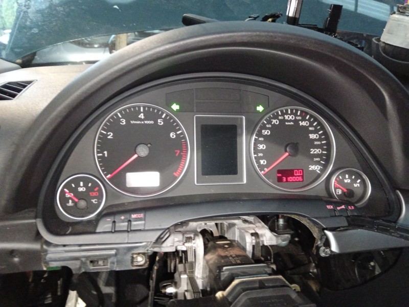 Recambio de cuadro instrumentos para audi a4 b7 (8ec) 1.8 t referencia OEM IAM   