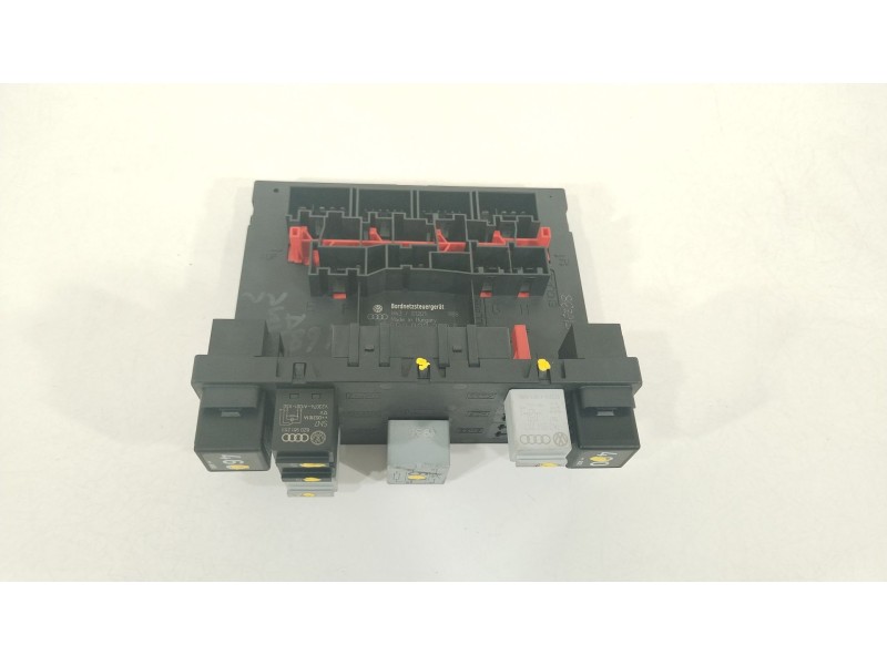 Recambio de caja reles / fusibles para audi a3 (8p1) 2.0 tdi referencia OEM IAM 8P0907279F F005V00519 