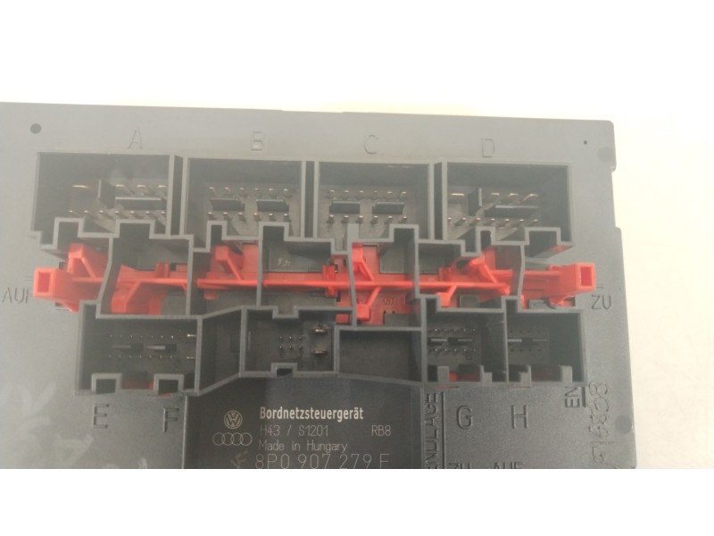 Recambio de caja reles / fusibles para audi a3 (8p1) 2.0 tdi referencia OEM IAM 8P0907279F F005V00519 