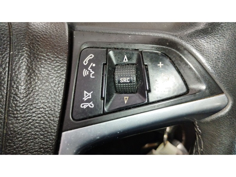 Recambio de mando volante para opel astra j (p10) 2.0 cdti (68) referencia OEM IAM   