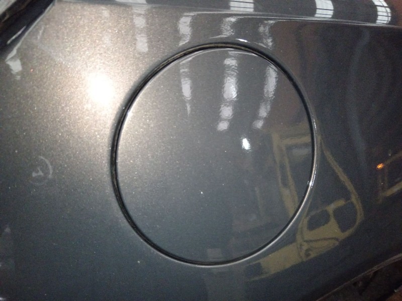 Recambio de tapa exterior combustible para opel astra j gtc 2.0 cdti (08) referencia OEM IAM   