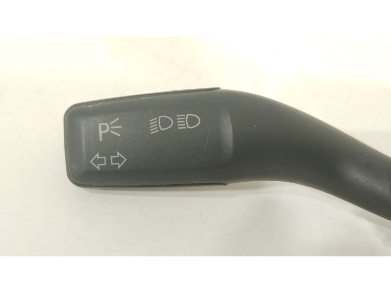 Recambio de mando intermitentes para audi a3 (8p1) 2.0 tdi referencia OEM IAM 8P0953513A  