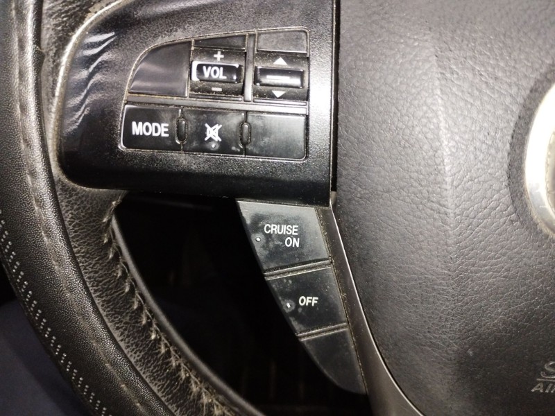 Recambio de mando volante para mazda 3 sedán (bl) 1.6 mzr cd (bl14) referencia OEM IAM   