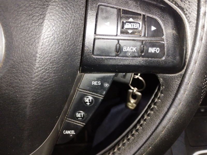 Recambio de mando volante para mazda 3 sedán (bl) 1.6 mzr cd (bl14) referencia OEM IAM   
