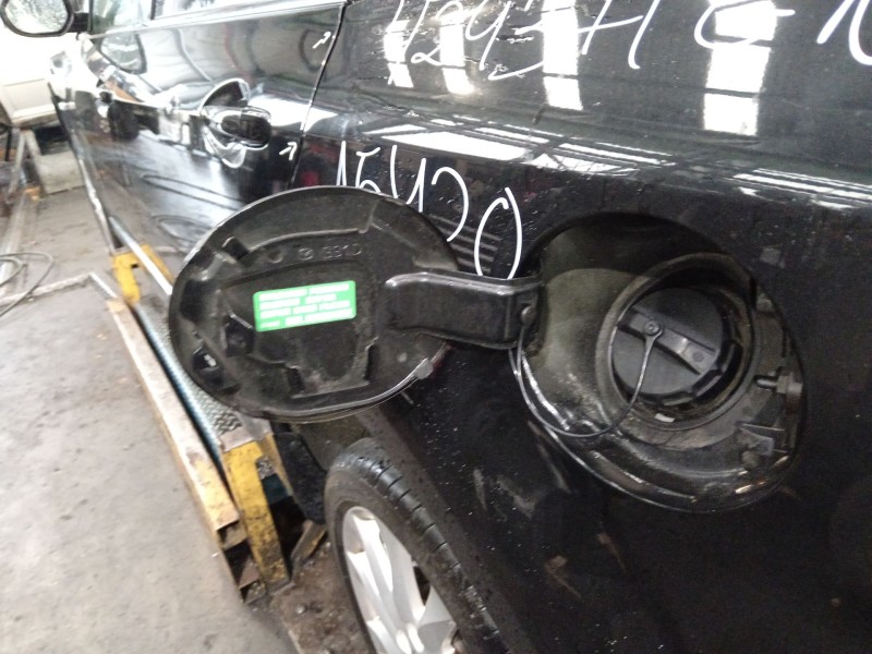 Recambio de tapa exterior combustible para mazda 6 hatchback (gh) 1.8 mzr referencia OEM IAM   