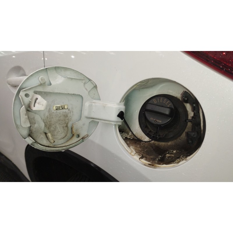 Recambio de tapa exterior combustible para mazda cx-5 (ke, gh) 2.2 d (ke2fw) referencia OEM IAM   