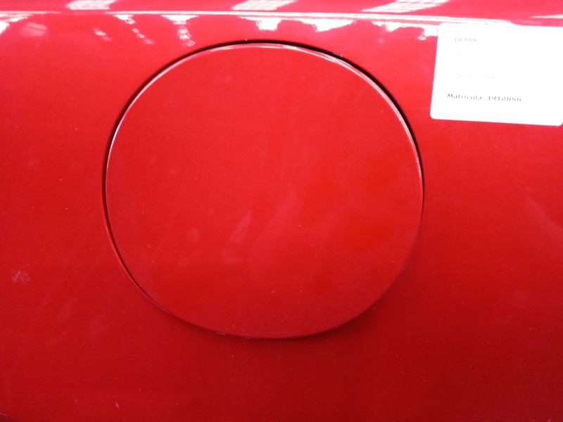 Recambio de tapa exterior combustible para mazda 6 station wagon (gj, gl) 2.2 d referencia OEM IAM   