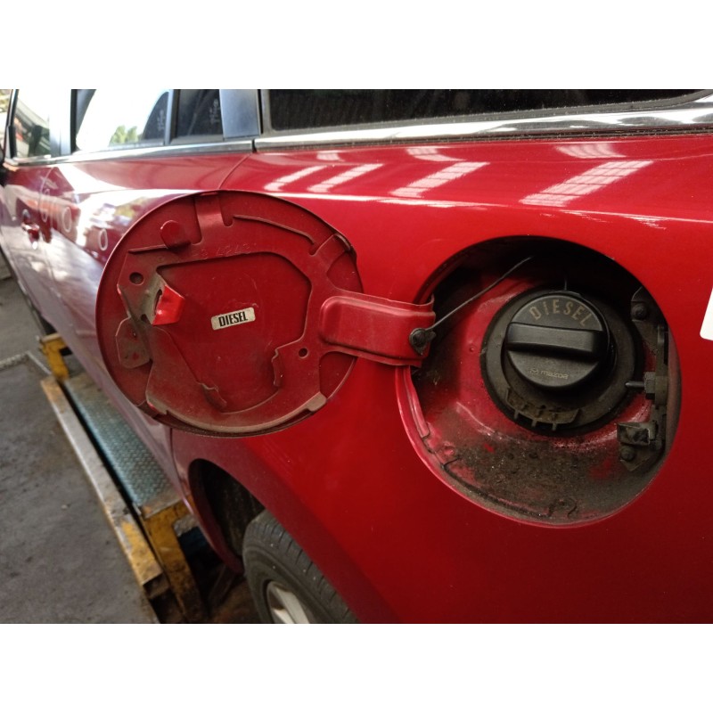 Recambio de tapa exterior combustible para mazda 6 station wagon (gj, gl) 2.2 d referencia OEM IAM   