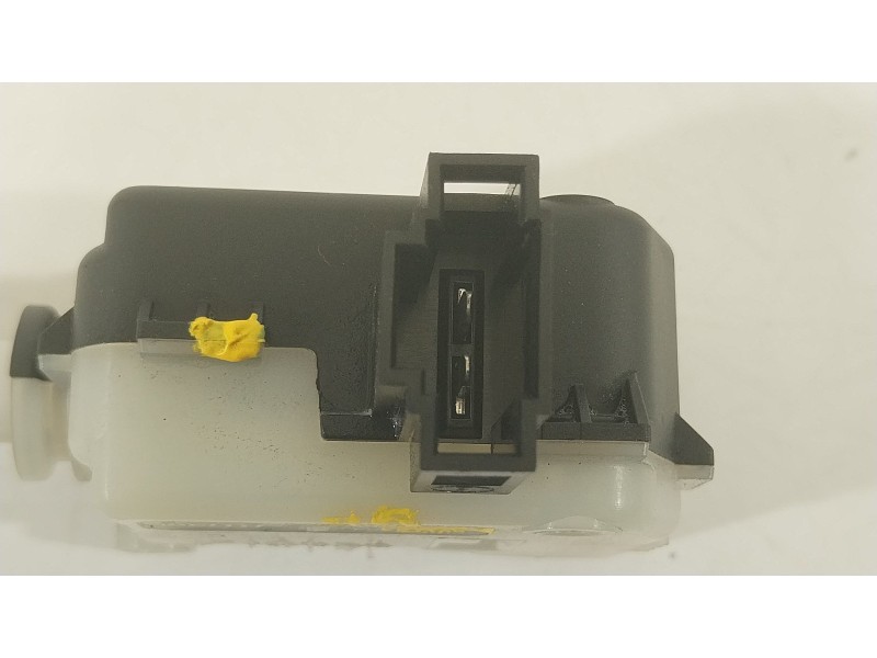Recambio de motor cierre centralizado porton para audi a3 (8p1) 2.0 tdi referencia OEM IAM 4B9962115C  