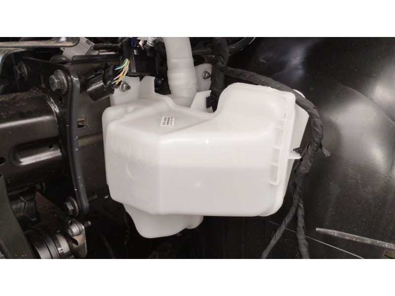 Recambio de deposito limpia para volkswagen tiguan (ad1, ax1) 1.5 tsi referencia OEM IAM 5QS955448  