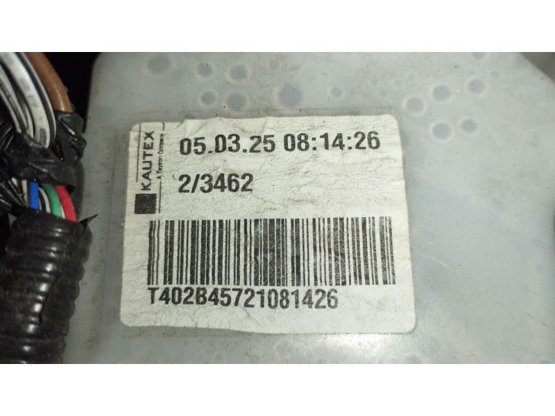 Recambio de deposito limpia para toyota yaris (_p21_, _pa1_, _ph1_) 1.5 hybrid (mxph11) referencia OEM IAM   
