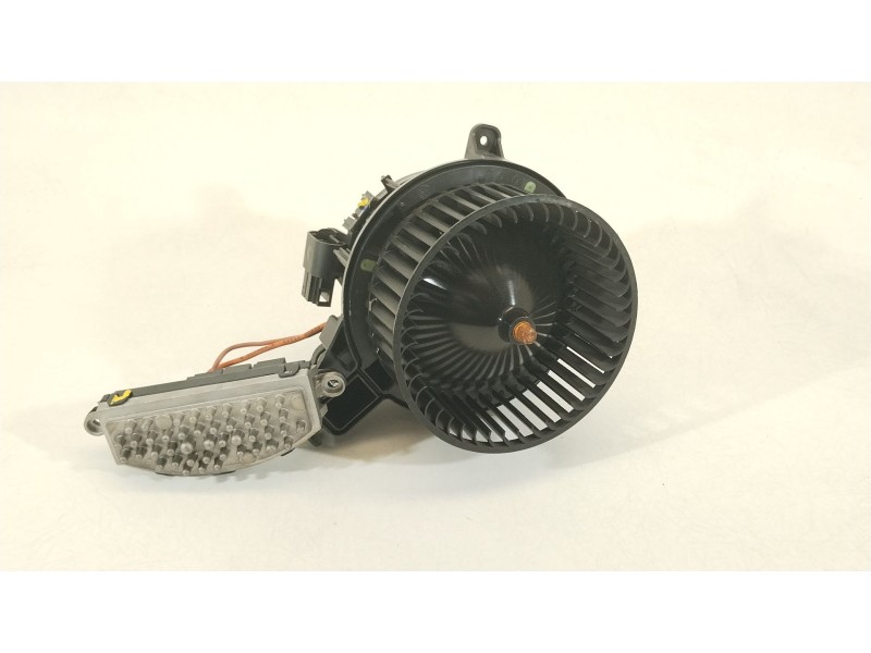 Recambio de ventilador calefaccion para audi a1 sportback (gba) 30 tfsi referencia OEM IAM 201820021A 5Q0907521C 