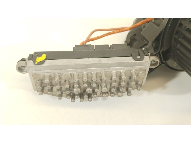 Recambio de ventilador calefaccion para audi a1 sportback (gba) 30 tfsi referencia OEM IAM 201820021A 5Q0907521C 