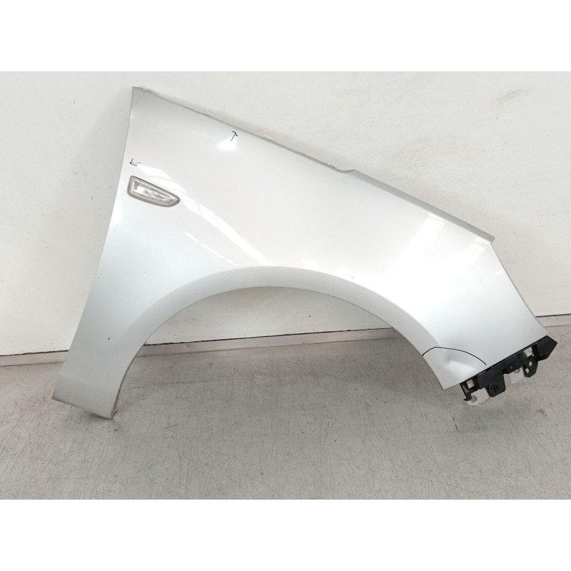 Recambio de aleta delantera derecha para opel zafira tourer c (p12) 2.0 cdti (75) referencia OEM IAM 13355188  