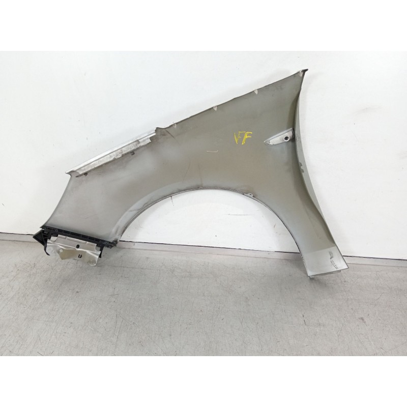 Recambio de aleta delantera derecha para opel zafira tourer c (p12) 2.0 cdti (75) referencia OEM IAM 13355188  