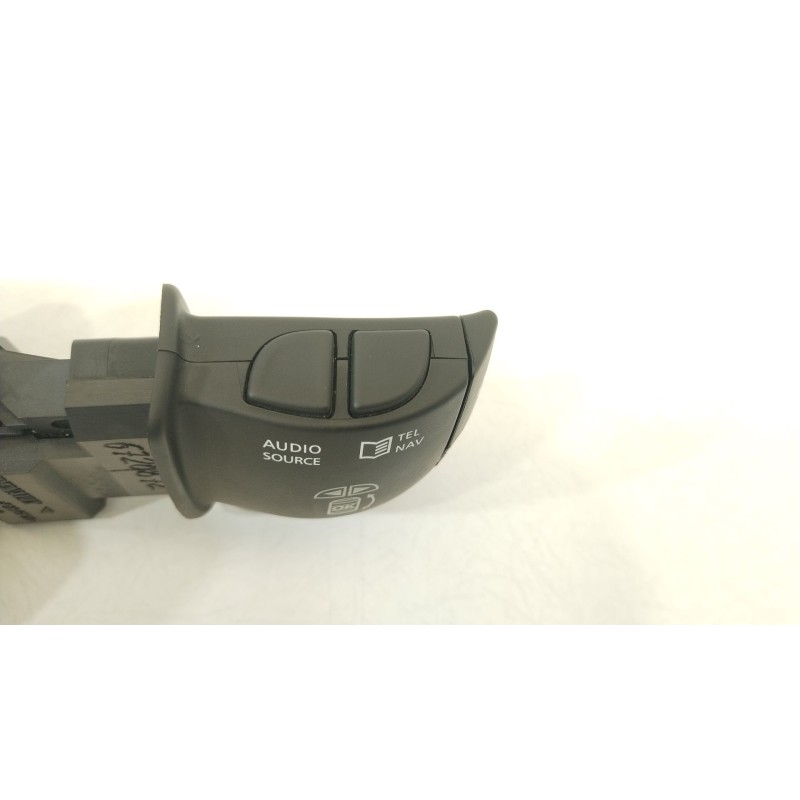 Recambio de mando multifuncion para renault megane iii hatchback (bz0/1_, b3_) 1.5 dci referencia OEM IAM 255520014R  