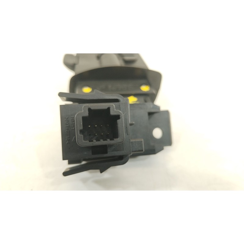 Recambio de mando multifuncion para renault megane iii hatchback (bz0/1_, b3_) 1.5 dci referencia OEM IAM 255520014R  