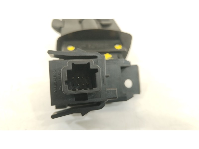 Recambio de mando multifuncion para renault megane iii hatchback (bz0/1_, b3_) 1.5 dci referencia OEM IAM 255520014R  