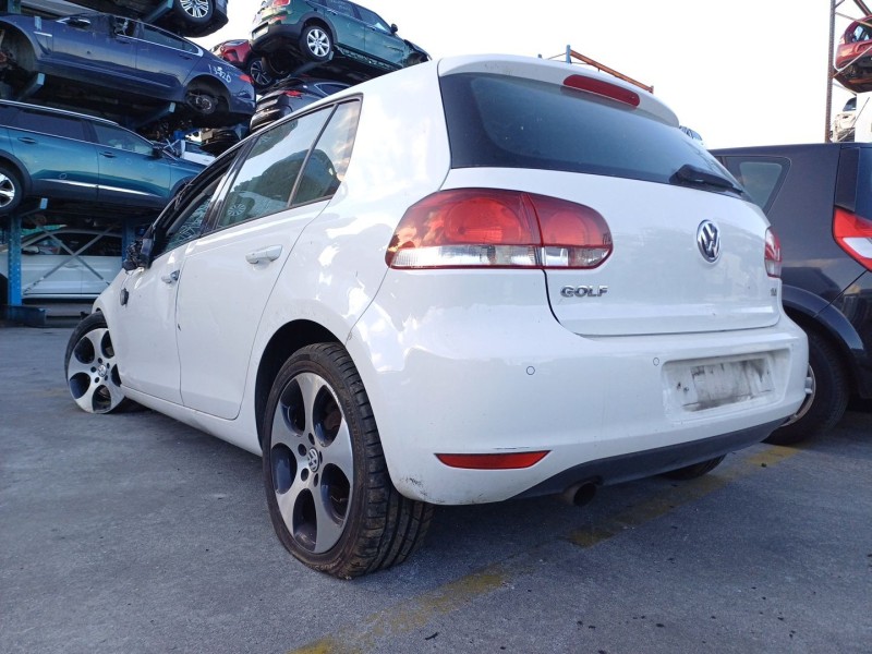 volkswagen golf vi (5k1) del año 2011