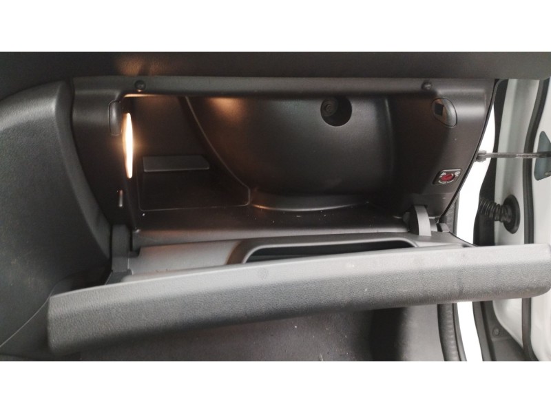 Recambio de guantera para peugeot 3008 i monospace (0u_) 1.6 vti referencia OEM IAM 8218YR 9685050177 