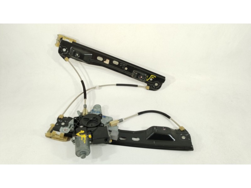 Recambio de elevalunas delantero derecho para opel insignia a (g09) 2.0 cdti (68) referencia OEM IAM 13302452  