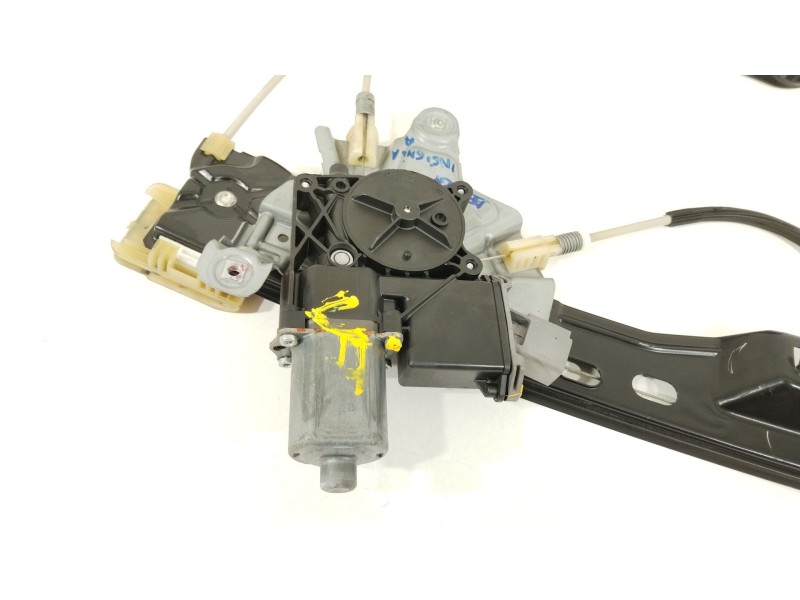 Recambio de elevalunas delantero derecho para opel insignia a (g09) 2.0 cdti (68) referencia OEM IAM 13302452  
