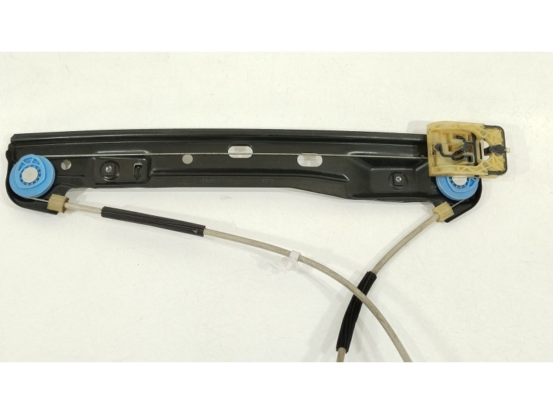 Recambio de elevalunas delantero derecho para opel insignia a (g09) 2.0 cdti (68) referencia OEM IAM 13302452  