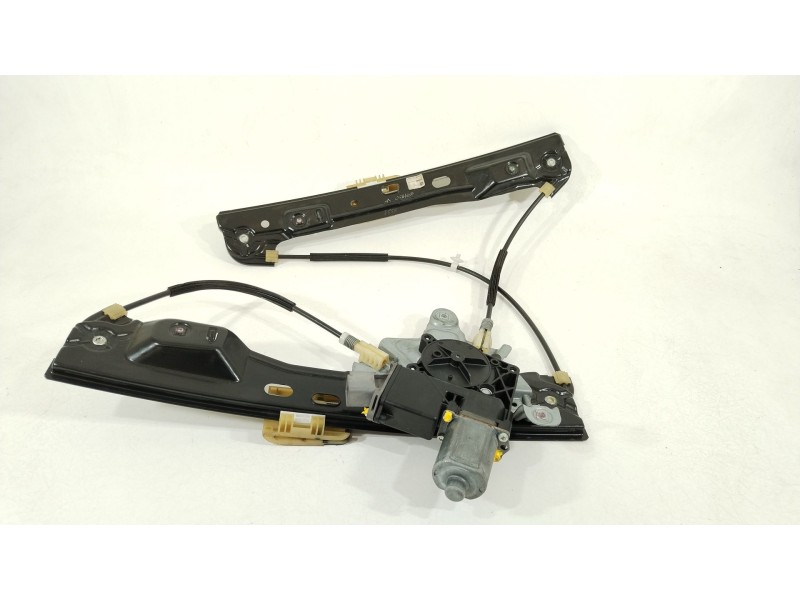 Recambio de elevalunas delantero izquierdo para opel insignia a (g09) 2.0 cdti (68) referencia OEM IAM 13302451  