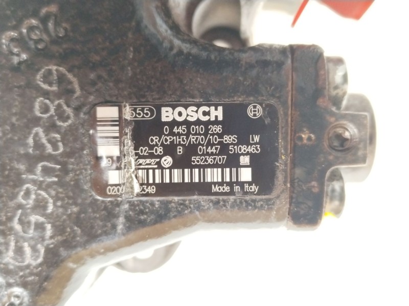 Recambio de bomba inyeccion para fiat doblo autobús (263_) 1.3 d multijet (263axc1a) referencia OEM IAM 55236707 0445010266 